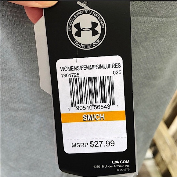 🆕🔥UNDER ARMOUR SUPER CUTE&SOO SOFT HEAT GEAR TOP CRISS CROSS BACK NWT 👀PICS!! - Picture 4 of 7